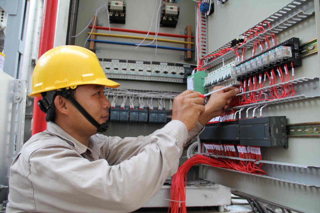 Sau khi hệ thống PCCC được đưa vào vận hành, việc bảo trì định kỳ đóng vai trò đặc biệt quan trọng
