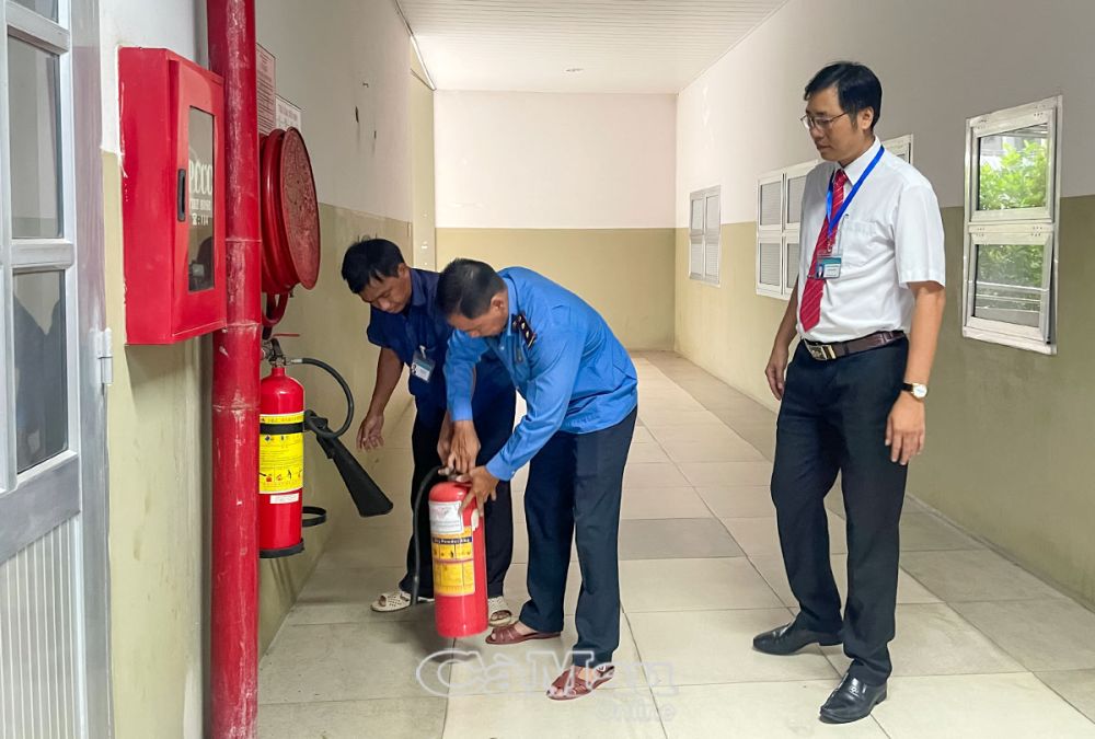 Cách sử dụng và bảo dưỡng thiết bị chữa cháy Cách sử dụng và bảo dưỡng thiết bị chữa cháy