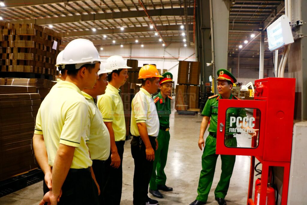 Khi cần thực hiện thẩm duyệt PCCC, việc lựa chọn đơn vị cung cấp dịch vụ uy tín rất quan trọng